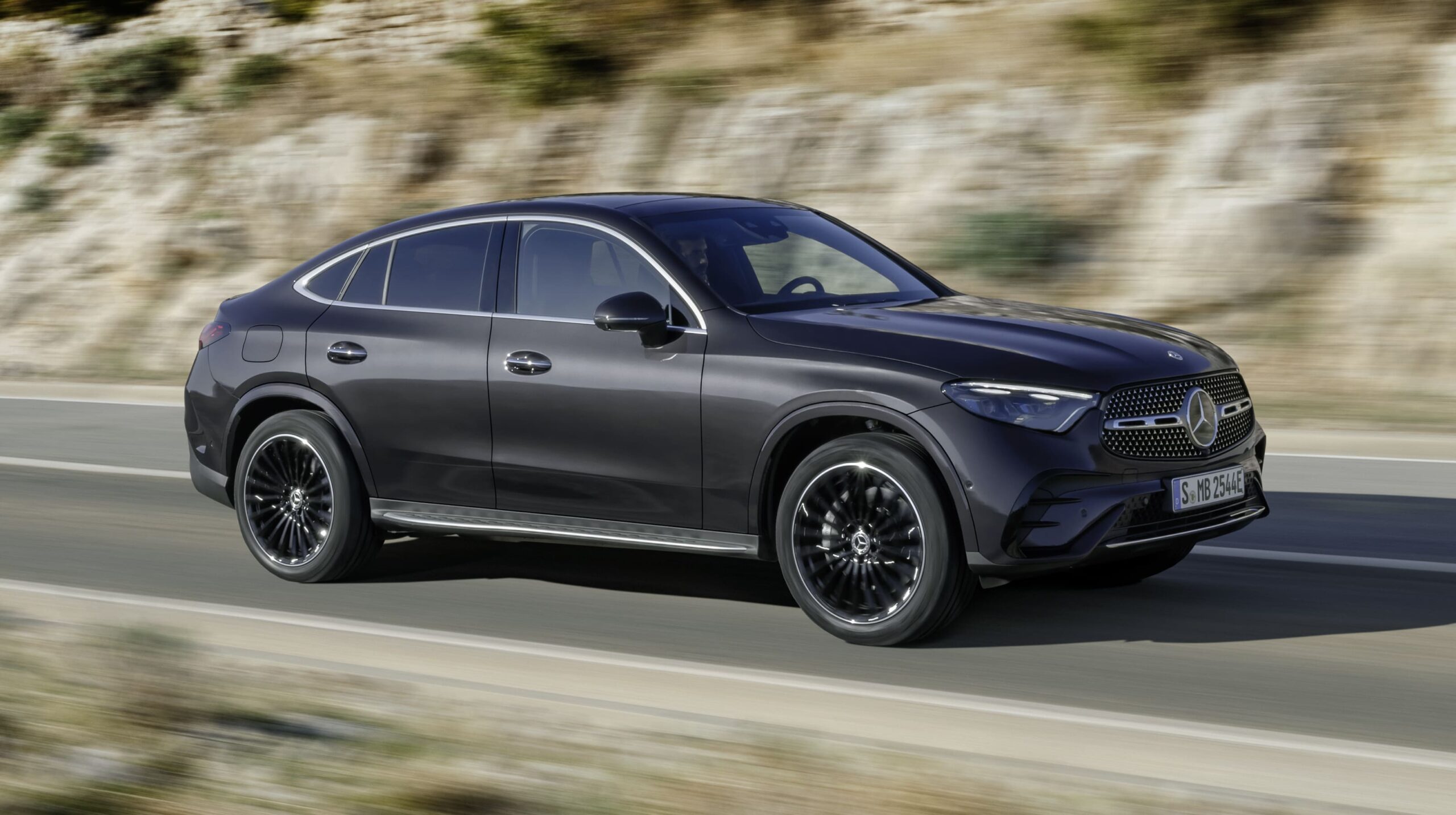 nuova mercedes glc coupé 2023 esterni