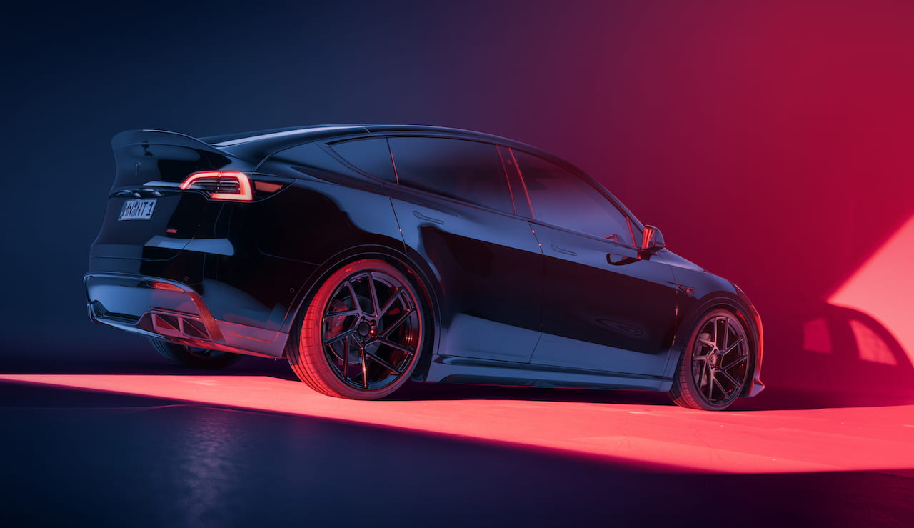 Tesla Model Y laterale