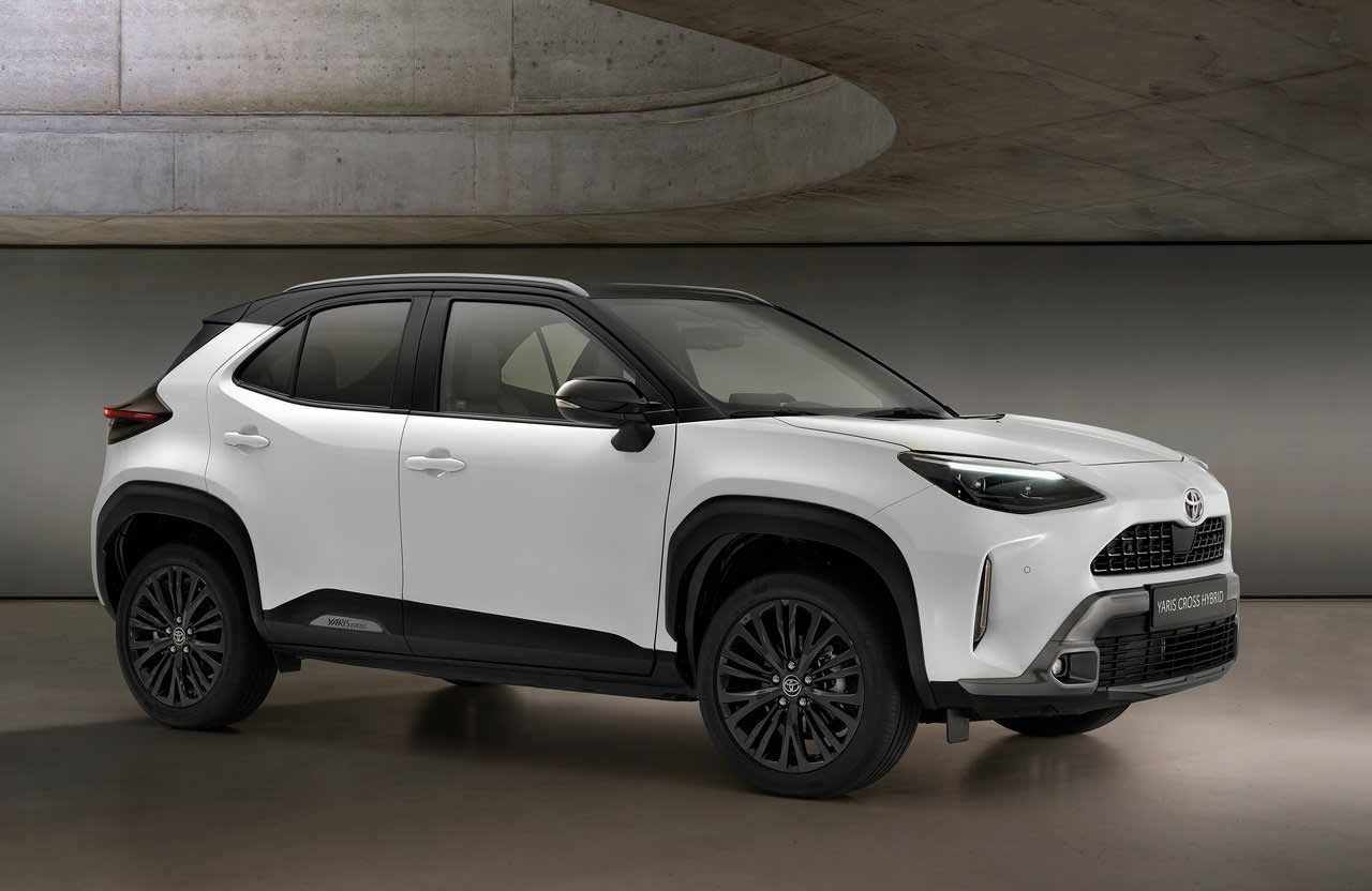 auto full hybrid 2023 toyota yaris cross