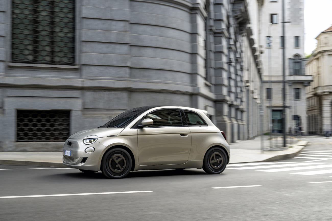 Fiat 500e Giorgio Armani Collector’s Edition