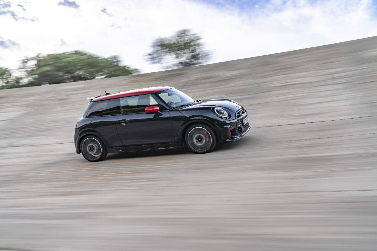 MINI John Cooper Works a benzina