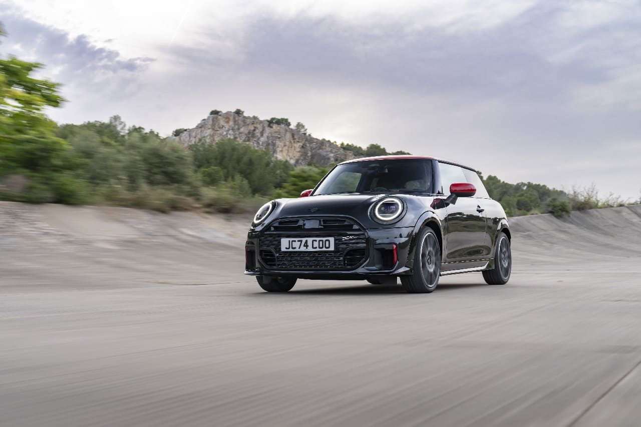 MINI John Cooper Works a benzina